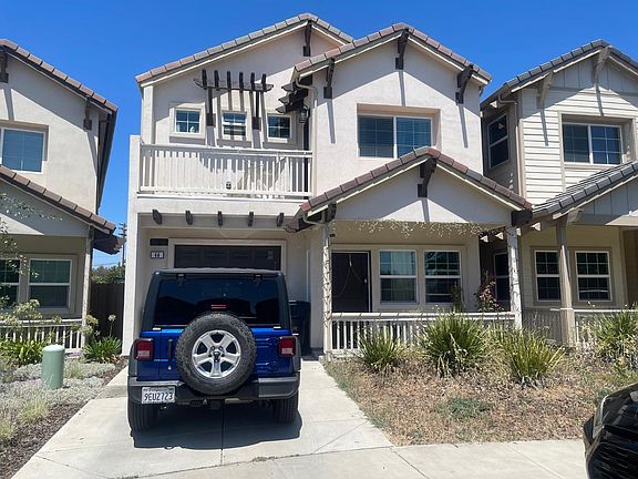 2nd image of 44 Lake House Ct