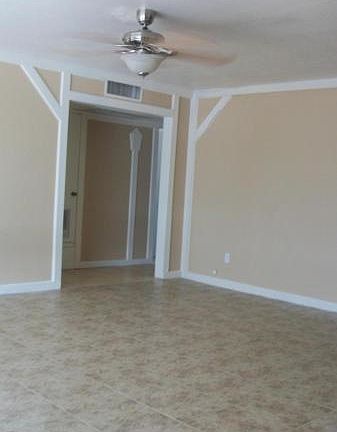 3rd image of 4815 N 32nd Ave