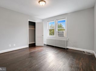 330 20th St NE #B, Washington, DC 20002