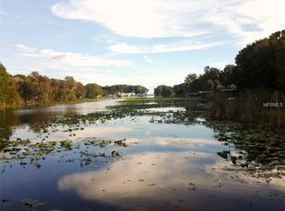 1010 Riviera Dr, Leesburg, FL 34748