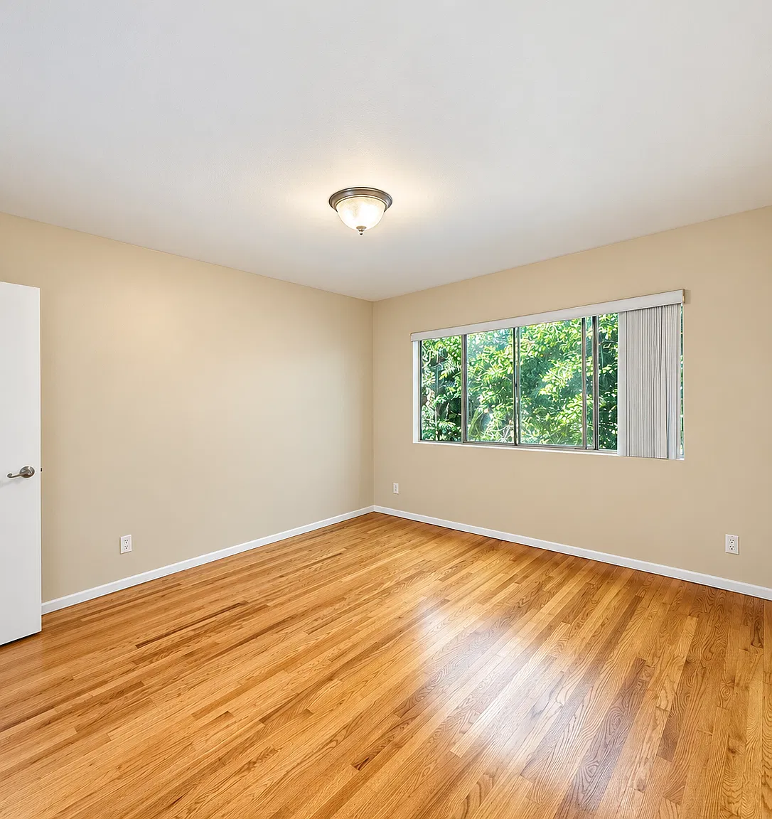 2 bed, 1.5 bath, 1050 sqft, $2,895 — Photo 4