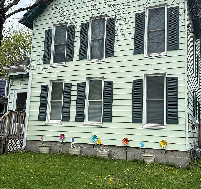 1st image of 43 Mitchell St