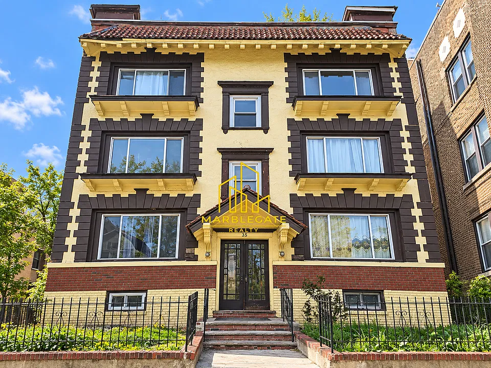 35 Shepard Ave #22