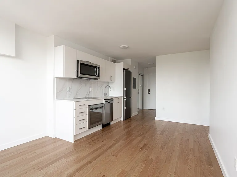 798 Richmond St W — Photo 93