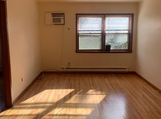869 Forest Ave APT 3B, Staten Island, NY 10310
