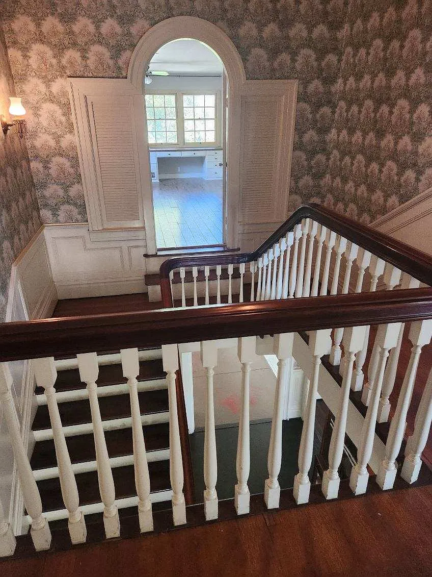 4 bed, 3.5 bath, 3565 sqft, $1,350 — Photo 3