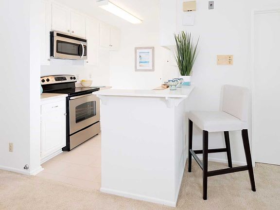 3rd image of 3961 Via Marisol APT 216