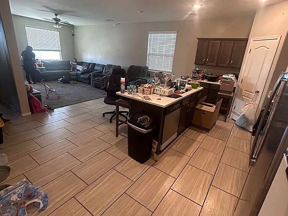 2nd image of 13960 Flora Vista Ave