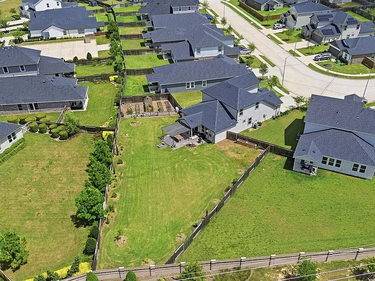 7303 Bristlegrass Colony Ct — Photo 28
