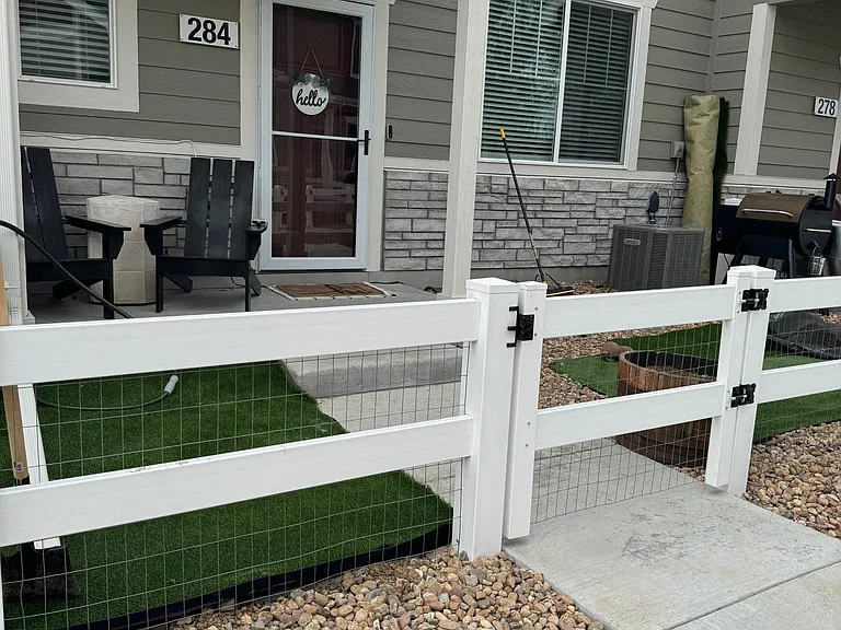 284 Oriole Way — Photo 1