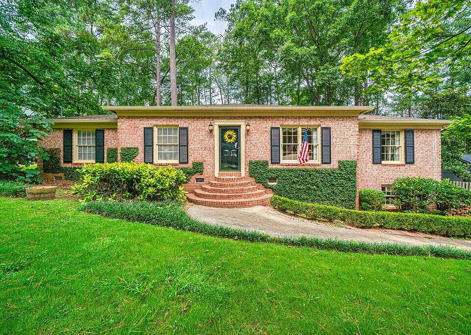 1st image of 515 Ashland Drive