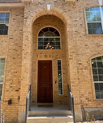 3rd image of 515 WILDBERRY CT