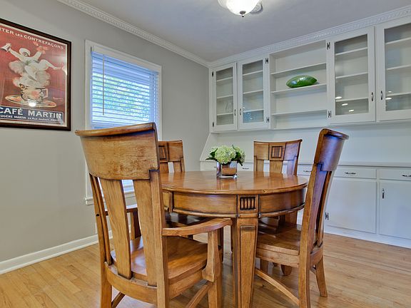 Dining Room and Built-ins
