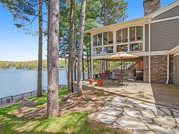 4th image of 11424 Oakwood Dr