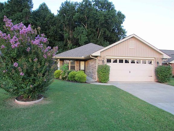 5th image of 119 Willow Tree Dr