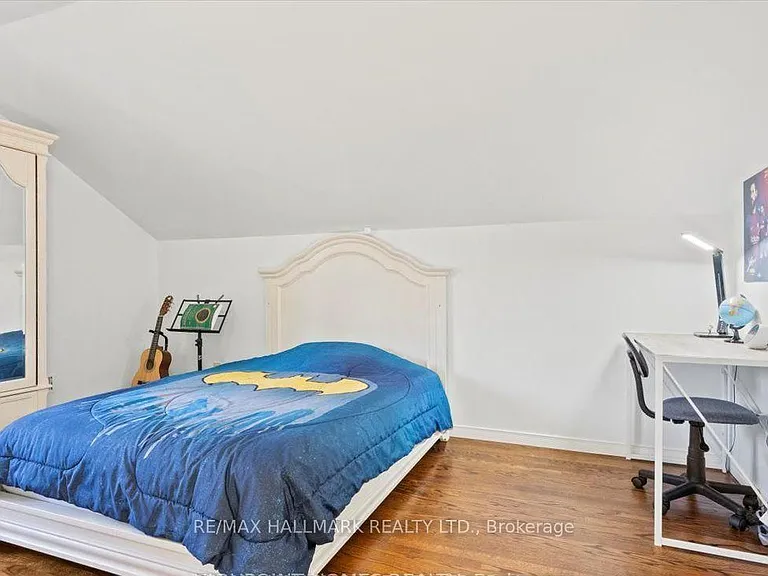 100 Warden Ave — Photo 26