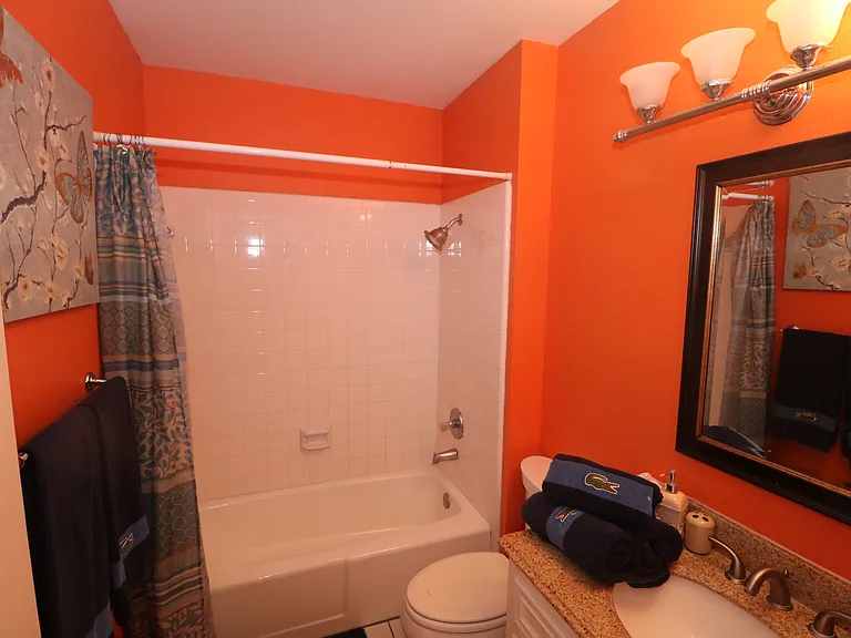 125 E Georgia Ruth Dr #202 — Photo 10