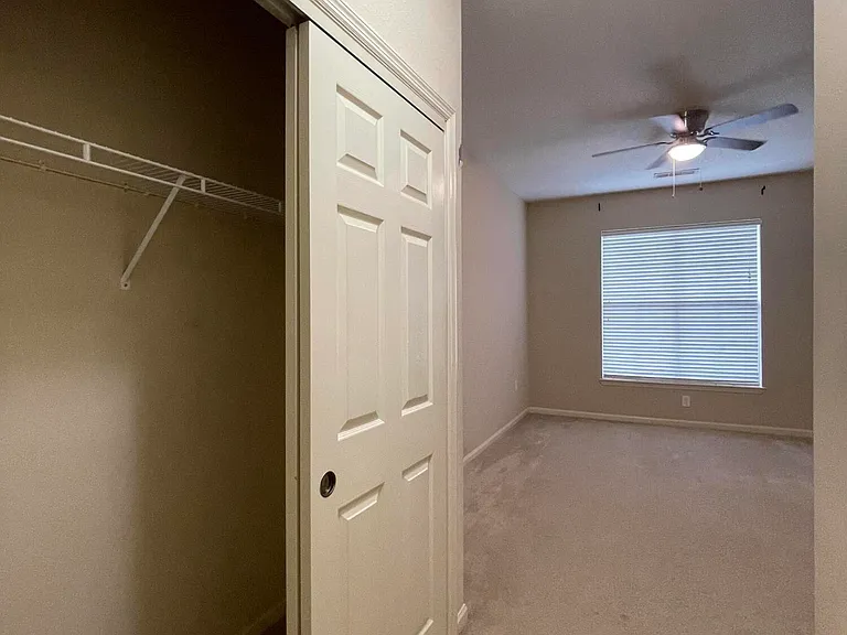 806 Baldwin Rowe Cir — Photo 38