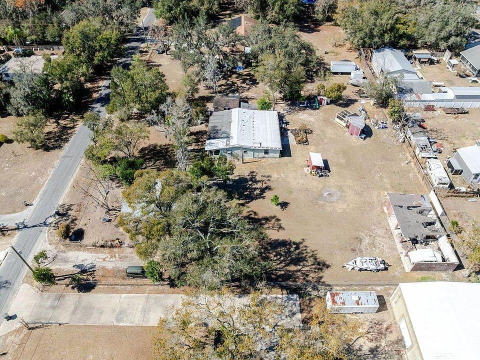 1st image of 4004 Amber Rd