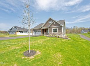 2802 Phillips Rd, Castleton On Hudson, NY 12033