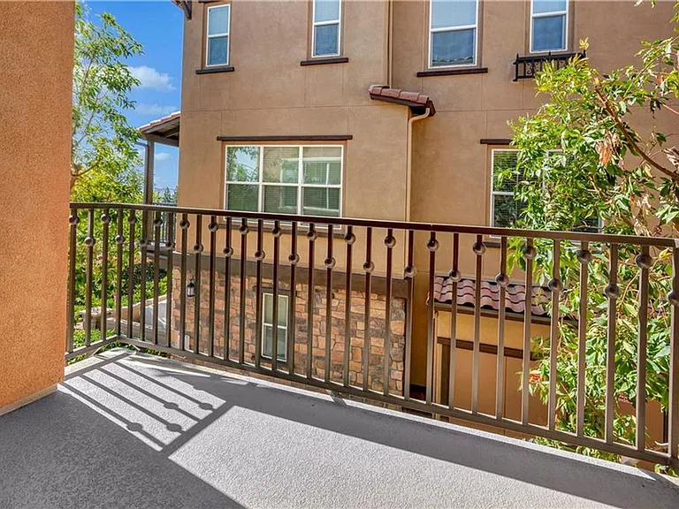 115 Aliso Ridge Loop — Photo 8
