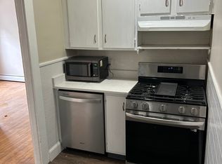 3 Gerrish Pl #9, Salem, MA 01970