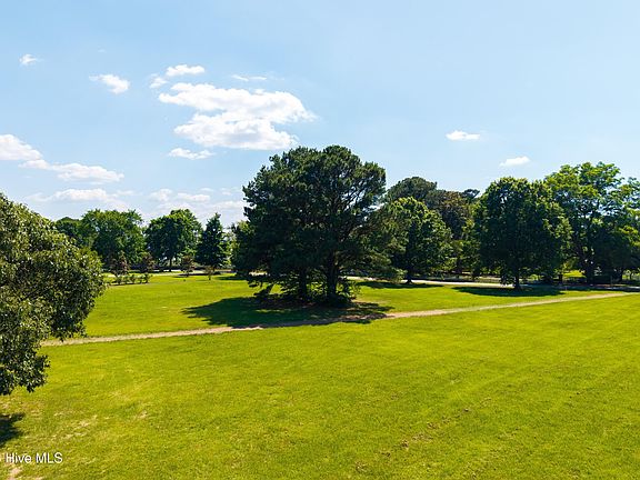 3rd image of 125 Mulberry Hill Lane