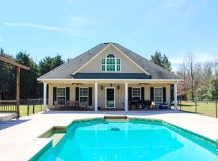 275 Hardison Rd, Byron, GA 31008