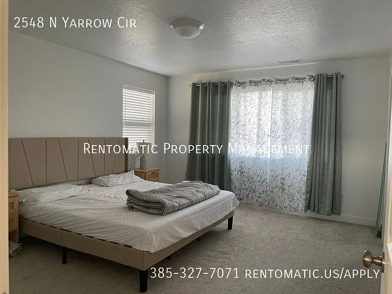 2548 N Yarrow Cir — Photo 7