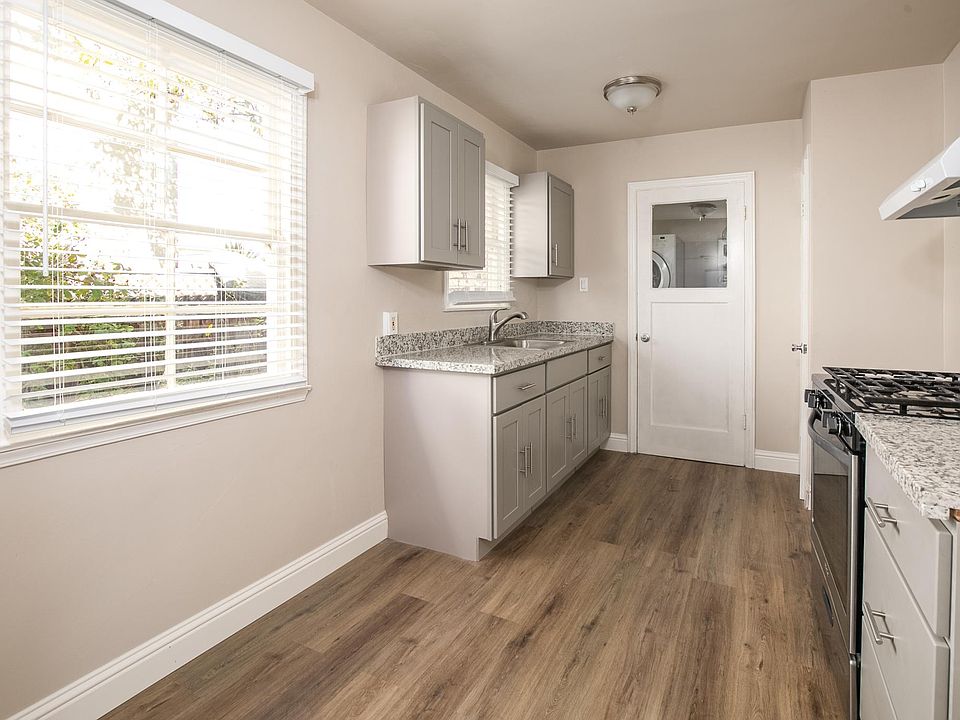 1st image of 611 Soquel Ave #3