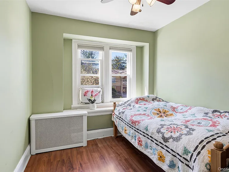5 Burbury Ln — Photo 19