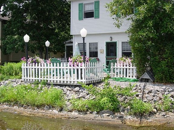 5th image of 19 Lake Ave