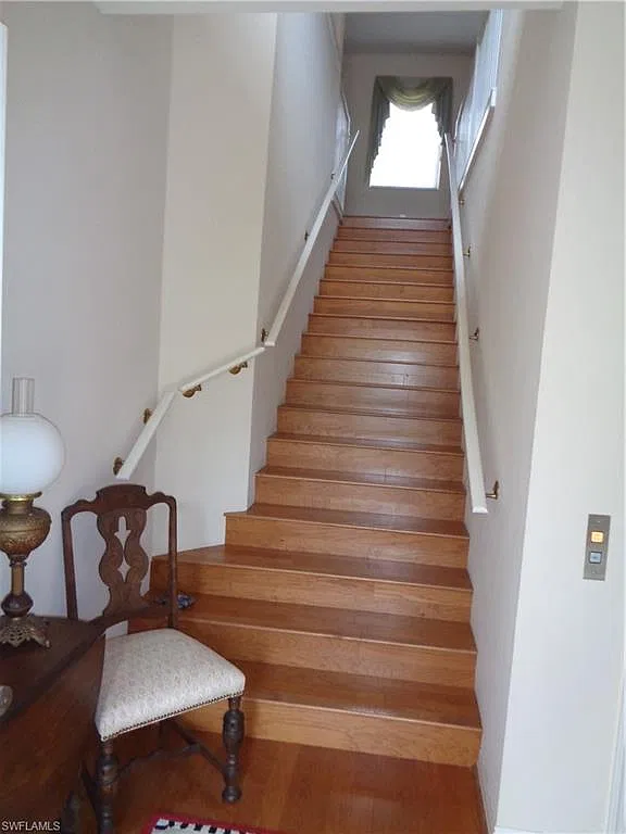 2 bed, 2.0 bath, 2337 sqft, $6,500 — Photo 1