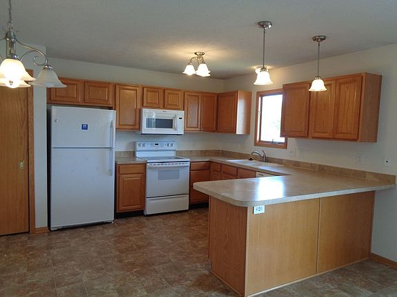 3rd image of 3020 W Kyle Ln
