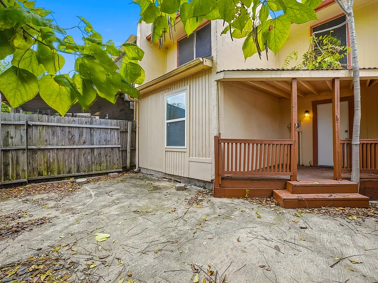 334 Valley Park Dr — Photo 30