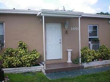 1st image of 1450 NE 156th Ter