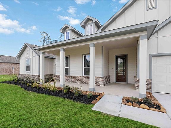 2nd image of 13424 Maverick Trail Rd