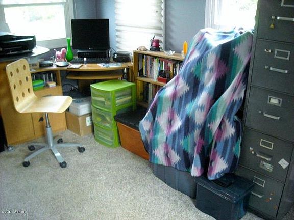 4th image of 3968 Jennings Dr