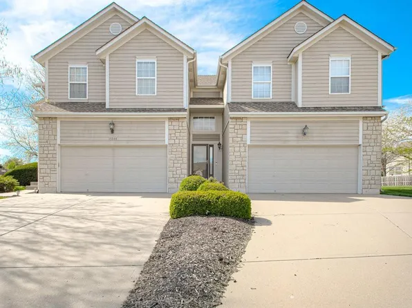 15540 Floyd St, Overland Park, KS 66223