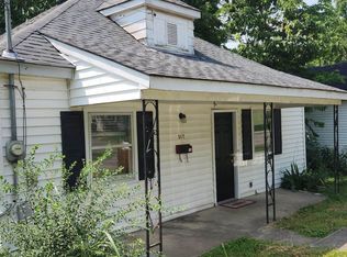 517 Gano St, Paris, KY 40361