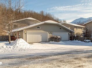 16610 River Heights Loop #29, Eagle River, AK 99577