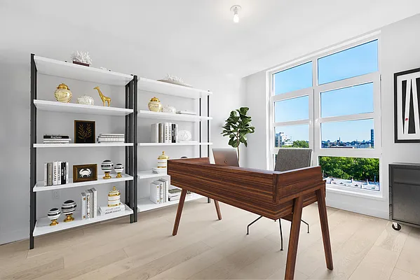 Sold by Modern Spaces | media 28