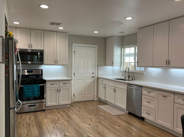 5990 Dovetail Dr