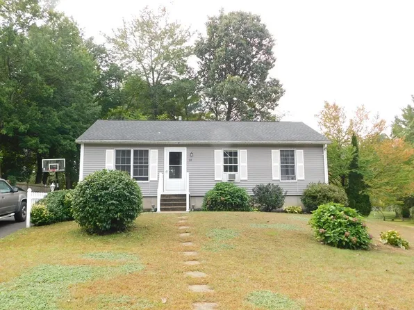 24 Indian Hl, Northampton, MA 01062