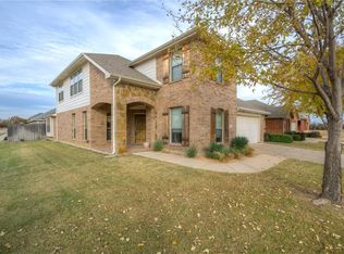 3901 Madison Ln, Denton, TX 76208