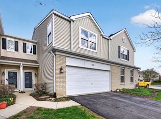 476 Brookside Dr, Oswego, IL 60543