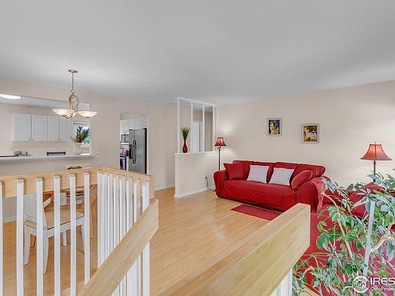 4th image of 2042 Garfield Ave
