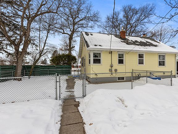 4th image of 1649 S 6th St