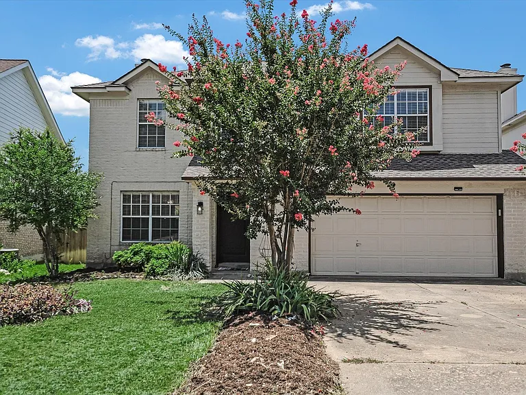 8111 Hawick Dr — Photo 1