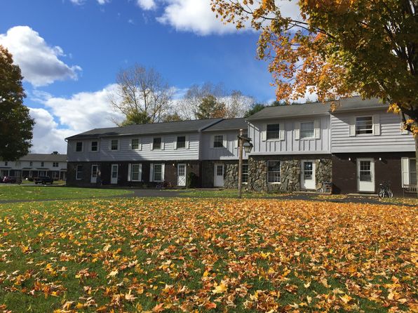 7 Canterbury Woods St #7